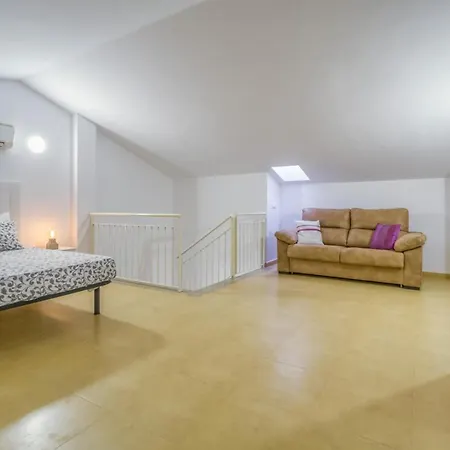 Vivalidays Urban Tossa House *