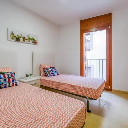 Vivalidays Urban Tossa House Holiday home Tossa de Mar