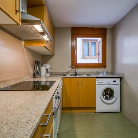 Vivalidays Urban Tossa House Holiday home