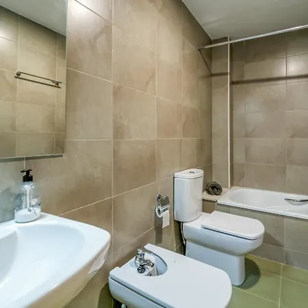 Vivalidays Urban Tossa House *